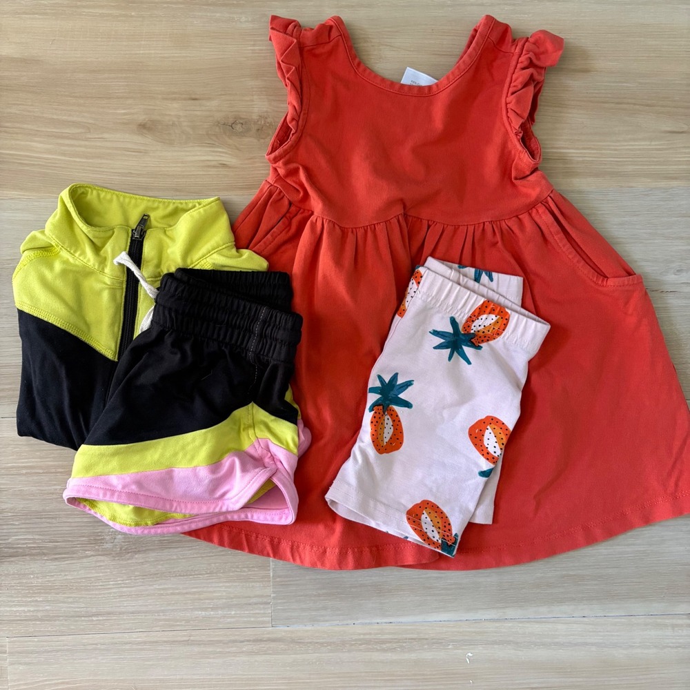 Hanna Andersson Kids 4pc Clothing Lot Size 2T Multicolor Active Dress Shorts Set